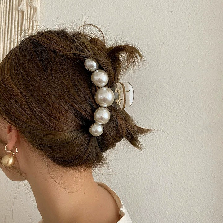 Elegant Pearl Claw Clip (Large Size) – Fashionable Large-Capacity Hair Accessory