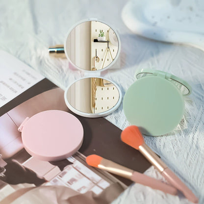 Round Foldable Makeup Mirror (Compact Flip-Top) – Portable Touch-Up Mirror (Multiple Pastel Colors)