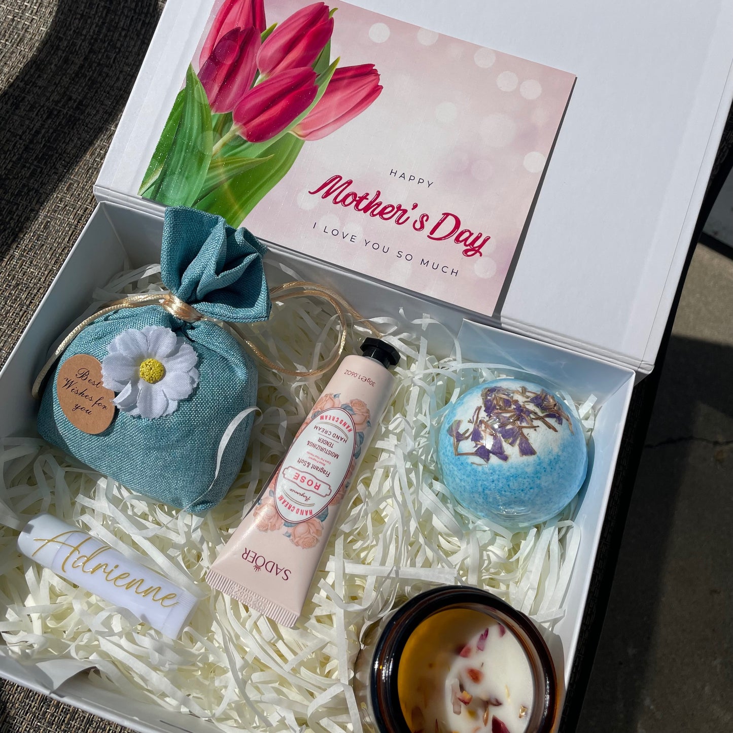 Custom Mother’s Day Gift Box for Mom – Personalized Spa Set with Name, Bath Bomb, Candle & Keepsake Bag