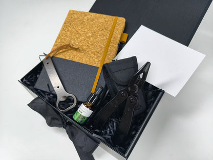 Black Utility & Productivity Men’s Practical Gift Box – Everyday Carry & Reflection Edition