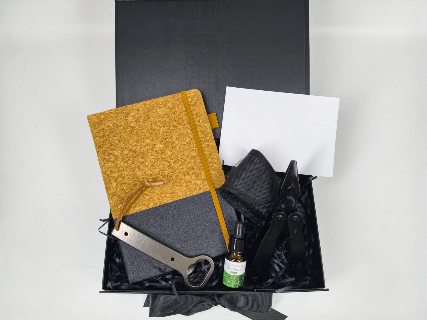 Black Utility & Productivity Men’s Practical Gift Box – Everyday Carry & Reflection Edition