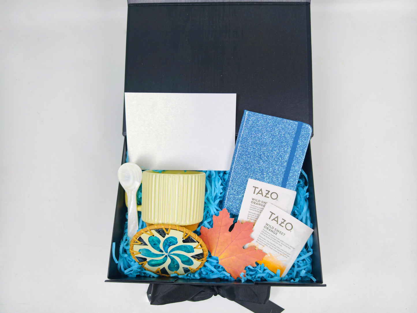 Midnight Tea Room Men’s Cozy Tea & Journaling Gift Box – Quiet Reflection Edition