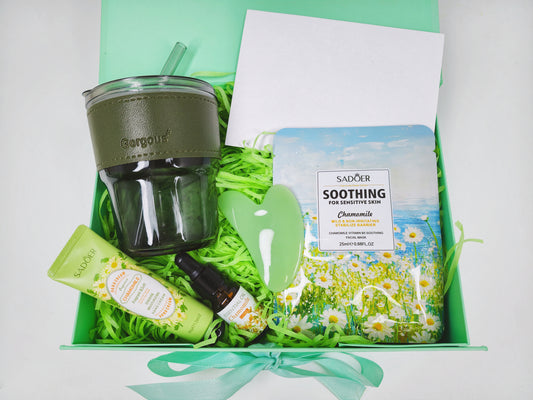 Green Chamomile Morning Vitality Self-Care Gift Box – Creative & Nature Lover Edition