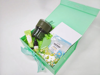 Green Chamomile Morning Vitality Self-Care Gift Box – Creative & Nature Lover Edition